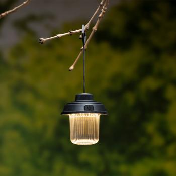 Preview: LED Campinglampe mit 3 Modi, schwarz: 180lm, Akku, praktischer Aufhänger – helle, mobile Beleuchtung für Outdoor-Abenteuer