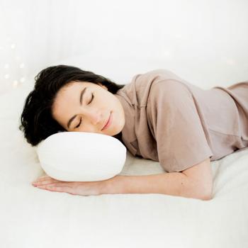 Preview: Schlaf-Nackenkissen aus Memory-Schaum, mit abnehmbarem Bezug, OEKO-TEX Standard 100, Atmungsaktiv, Ergonomische Kopfkissen Form