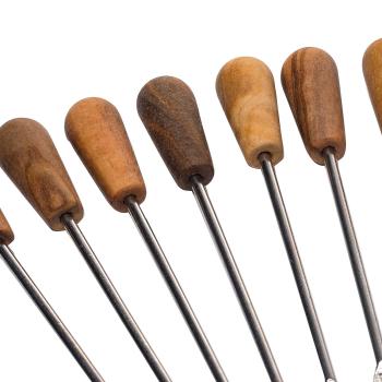 Preview: Tapas-Set 13-teilig aus Olivenholz - Handgefertigte Apéro-Schale 3 Fächer 33x10x7cm & 12 Partygabeln 10x4x3cm - Antibakteriell - Unikat