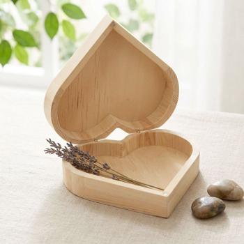 Boîte cœur en bois, fermeture aimantée, nature, 15 x 15 x 4 cm