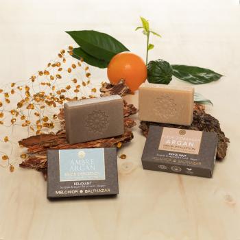 Preview: Feste Bio-Bernstein-Seife mit Arganöl - Orientalisches Ornament - 100g - Handgemacht, vegan & kaltverseift - Luxuriöse Hautpflege & Duschroutine