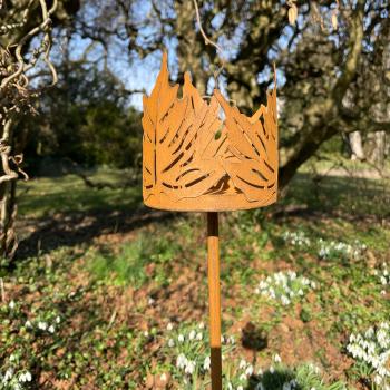 Preview: Gartenstecker Metall Blätterkrone - Rost-Optik für Kerzen & Lichteffekte - Edler Landhaus-Look 10x90cm - Deko für Beet & Garten