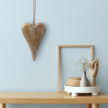 Preview: Hängedekoration Herz aus Mangoholz, mit Schnur, braun, 15 x 26 x 2 cm