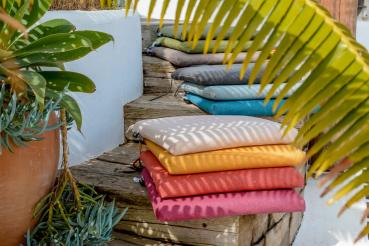 Preview: Outdoor chair cushions set of 4 with ties, water-repellent seat cushions, terra, each 40 x 40 cm