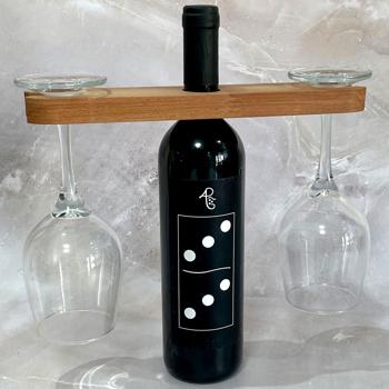 Preview: Weinglashalter aus Buchenholz für 2 Gläser & 1 Flasche - Dekorativ, minimalistisch, originell - 30x10cm, Natur/Braun, lebensmittelecht