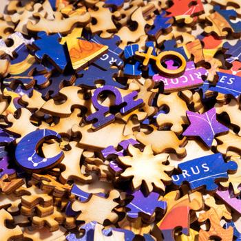 Preview: Sternzeichen Holz Puzzle Waage - 180 Teile, Horoskop Ø 24 cm - Entspannung & Gedächtnistraining - Birkenholz aus Russland - Geschenkidee