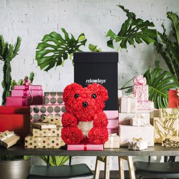 Preview: Rose bear with artificial plastic blossoms, rose teddy with gift box, 28 cm
