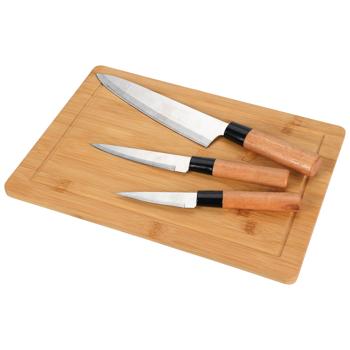 Set de couteaux et de planches à découper