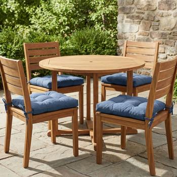 Preview: Lot de 4 coussins de chaise matelassés 46 x 46 cm cobalt – Coussins d’assise confortables pour chaises de cuisine et de jardin – Épaisseur 8 cm – Protection UV – Avec liens de fixation