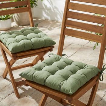 Preview: Lot de 2 coussins de chaise matelassés 46x46 cm vert – Coussins confortables pour chaises de cuisine et de jardin – 8 cm d’épaisseur – Protection UV – Avec liens de fixation