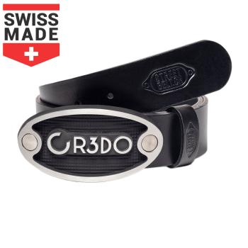 Preview: CREDO Logobelt Echtleder Gürtel - Swiss Made - Premium Rindsleder mit CR3DO Logo - 120cm - Schweizer Handwerkskunst für optimalen Tragekomfort