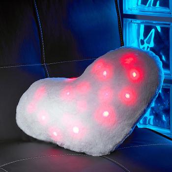 Preview: Deko-Webpelz-Kissen Herz-Form - Pulsierendes rotes LED-Licht & extra weiche Füllung - Ideal für Sofa, Schlafzimmer, Kinderzimmer - 45x30 cm