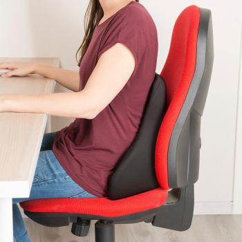 Preview: 2er-Set Memory-Foam-Rückenkissen - Ergonomische 3-Zonen-Stütze für gesunde Sitzhaltung im Auto & Büro - Waschbarer Bezug, 43x36x17cm, je 700g