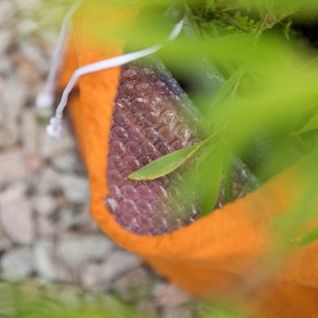 Preview: Lot de 4 Protège-Pots Thermiques - Protection Hivernale Optimale & Anti-Intempéries pour Plantes - Ø 50xH45cm - Double Couche Film Bulles/Molleton