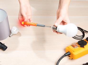 Preview: set of 3 Multifunction Voltage Tester and Induction Tester, LED