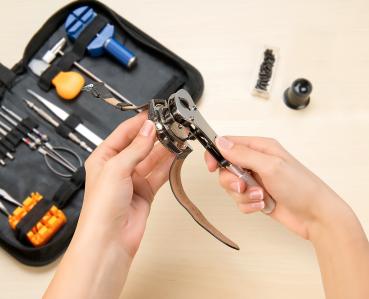 Preview: 19 Piece Watchmaker Tool Set For Watch Repair & Maintenance