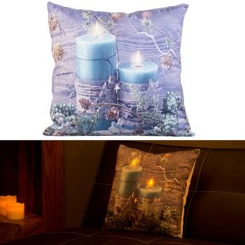 Preview: Deko-Kissen mit Kerzen-Motiv - Sicheres Flackerlicht mit 2 warmweissen LEDs - Batteriebetrieben - 45x45 cm - Für gemütliche Weihnachts-Deko & Wohnzimmer