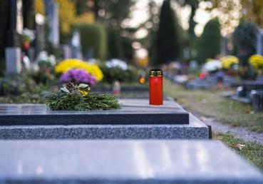 Preview: 8er-Set XL-LED-Grablichter, Lichtsensor, Batteriebetrieb, 21 cm, rot