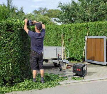 Preview: Gasoline inverter generator, 3.800 W, 1x 230 V, 1x 12 Volt, 2x USB, 12 l