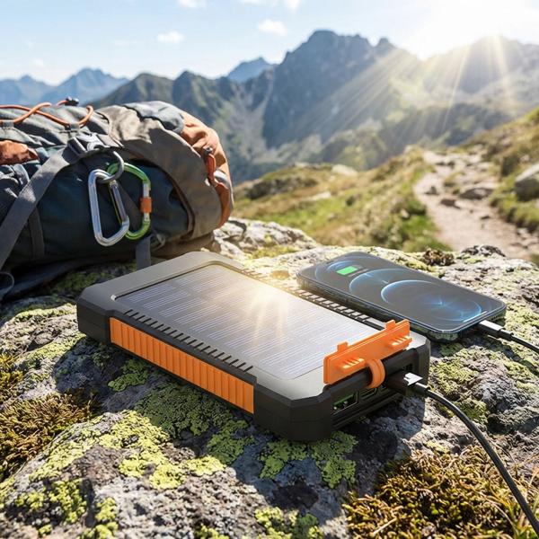 Batterie externe solaire 8000 mAh IP65 – powerbank robuste, 2x USB-A, lampe LED – chargeur d’extérieur pour smartphones et tablettes