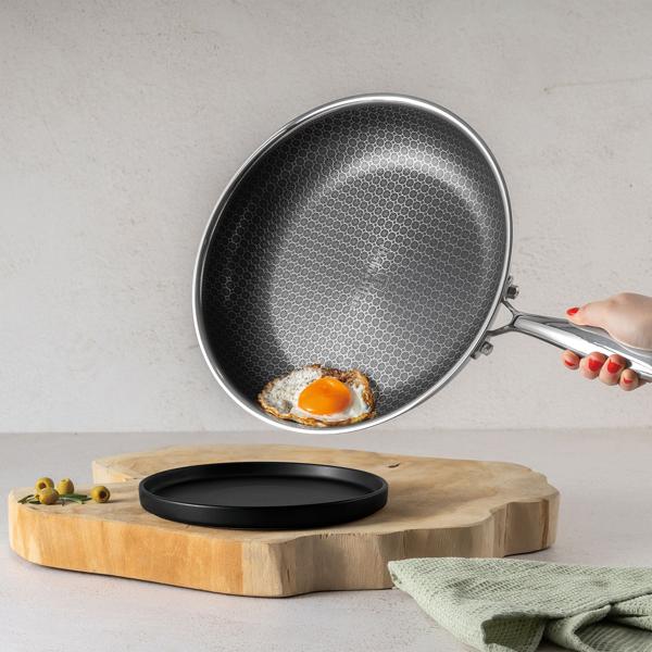 Set di pentole Premium, 8 pezzi - set di pentole eleganti e robuste per l‘uso quotidiano, pentole e padelle di alta qualità per un uso professionale in qualsiasi cucina