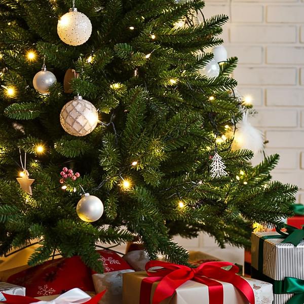 2-piece Set Radiant 320 LED String Lights Warm White 2.7 m – For Outdoor & Indoor, IP44 – Over-the-tree String Lights for Christmas Tree 