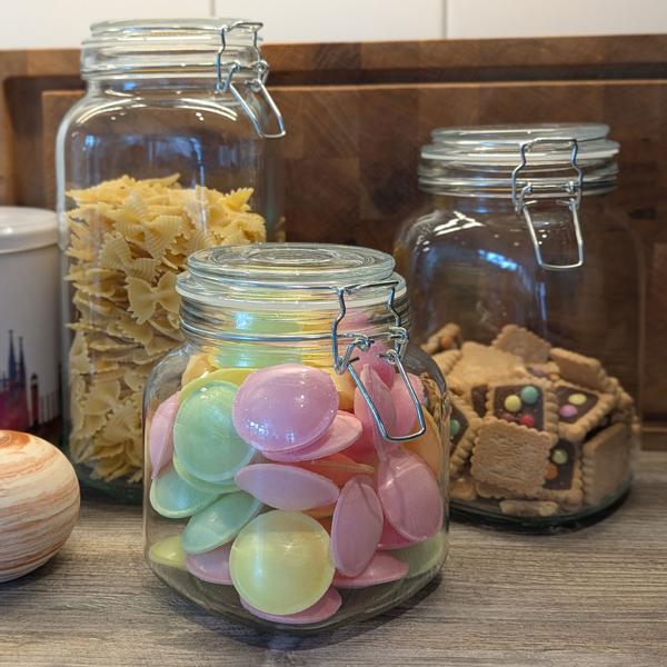 Set da 6 barattoli con chiusura a leva, 3 misure: barattoli in vetro con chiusura a leva – garanzia di freschezza e protezione degli aromi per cucina e dispensa