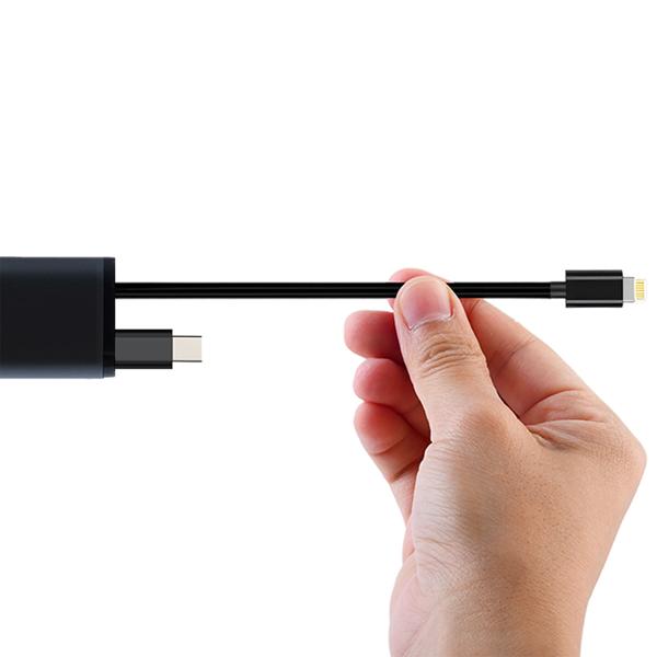 Caricatore auto 4in1 da 69 W - Caricatore per veicoli con cavo USB-C e Lightning avvolgibile, PD 3.0 e 2 porte