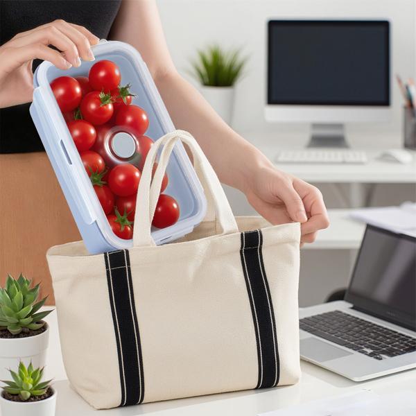 4-piece set of silicone food storage containers - collapsible and foldable lunch boxes, Bento Boxes, BPA-free, microwave-safe, with clip lids