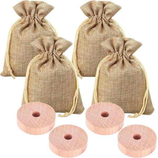 set di 2 set antitarme composto da bustina di lavanda e anello di legno di cedro