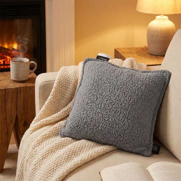 Luxus Heizkissen 45x45 kabellos – Samt-Wärmekissen mit 5000mAh Akku, 3 Stufen, USB & weiche Füllung - Sanfte Wohlfühlwärme für Ihr Zuhause