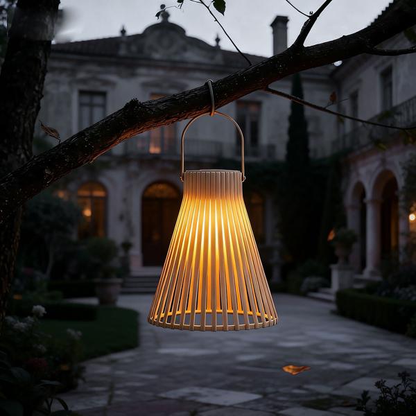 Set di 2 lanterne solari LED decorative per esterni, moderna lanterna da giardino grigia con maniglia, lampada solare con design a lamelle per balcone e terrazza
