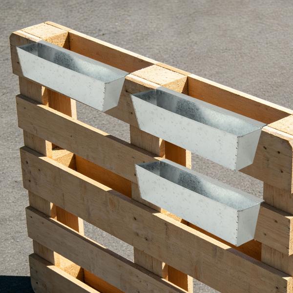 Set di 6 fioriere premium per pallet Europe con barra di sospensione in metallo zincato, inserto per pallet e cassetta da balcone per corrimano fino a 2,5 cm di larghezza, argento