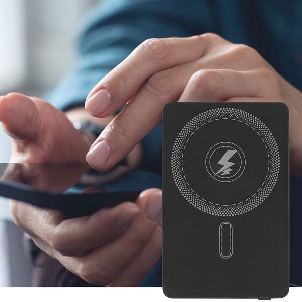 2er-Set Powerbank MagSafe 5000 mAh – 15W Kabelloses Laden und 20W USB-C Anschluss, kompakter Akku mit LED-Anzeige für iPhone 15/14/13/12