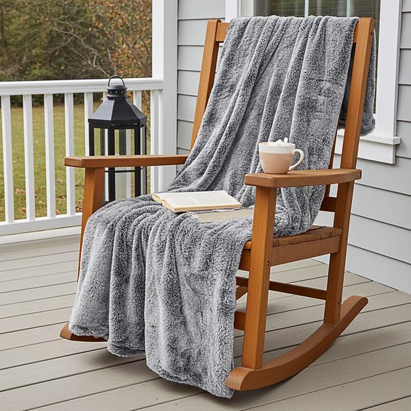 Couverture ultra douce au luxueux effet fourrure, 180 x 220 cm, gris – idéale pour des moments cocooning sur le canapé ou comme couvre-lit