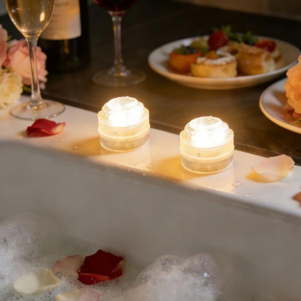 Set da 4 tea light LED bianco caldo, IP68 impermeabili per piscina, vasca da bagno, piatti decorativi, luce subacquea, decorazione da giardino - sommergibili e d‘atmosfera