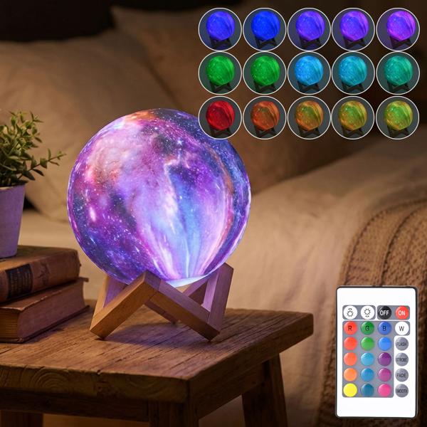 3D Galaxy Moon Lamp 15 cm with 16 colours – Dimmable LED moon lamp including remote control and wooden stand - rechargeable night light & decor