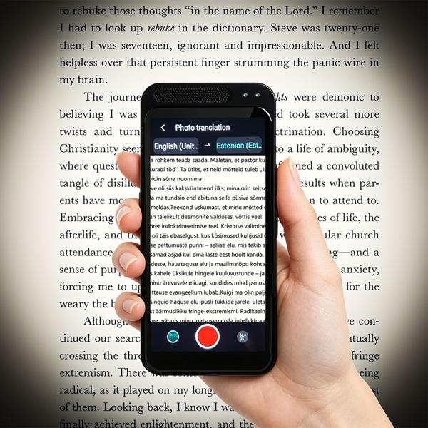 Revolutionary real-time translator: 150 languages, instant translation, text & voice function, currency converter, large display, AI chatbot