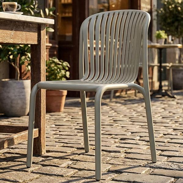 Stackable garden chair in beige, modern plastic chair in Bauhaus design – ergonomic terrace chair, weatherproof and sustainable