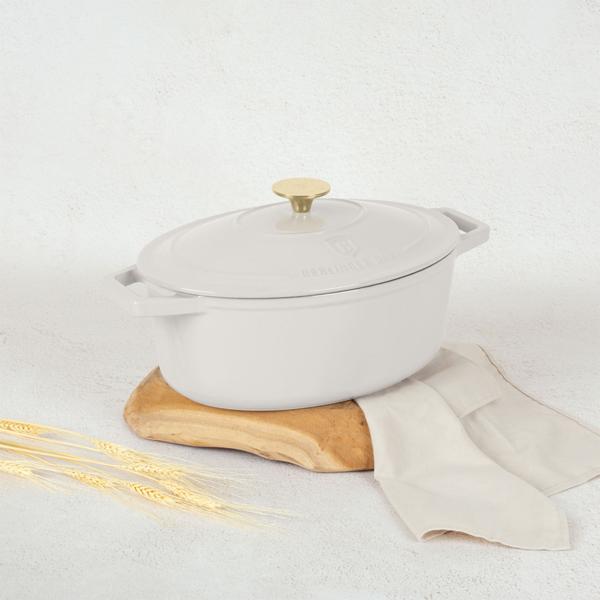 Ovaler Bräter Ø30cm Gusseisen Schmortopf, induktionsgeeignet: Eleganter Brattopf & Kasserolle zum Schmoren, Braten & Backen, Creme