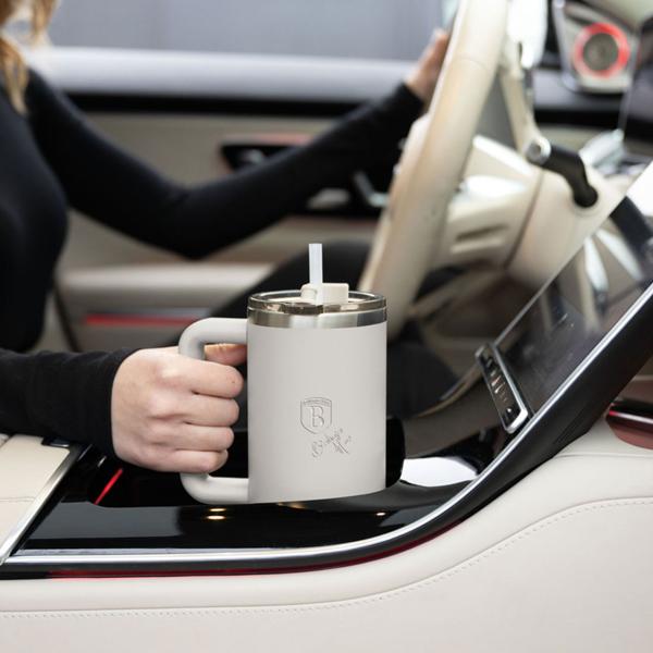 Insulated mug 1 litre stainless steel with 30 cm straw, matte cream – modern thermal mug for coffee, iced tea and more – keeps drinks hot or ice‑cold for hours
