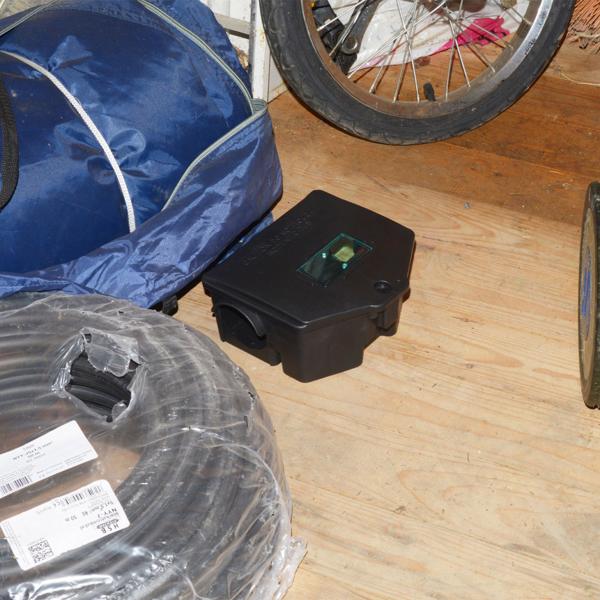 Boîte à appâts sécurisée : station d’appât verrouillable pour souris et rats. Boîte pour pièges robuste en plastique avec fenêtre de contrôle – hygiénique