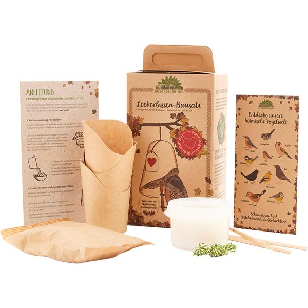 Leckerbissen Wildtierwelt kit – DIY set with 3 feeder bells for children – winter feeding stations for wild birds with coconut fat