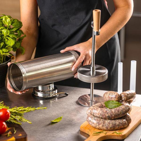 Manual sausage maker 2.5 kg stainless steel with 3 filling tubes Ø15, 19, 22 mm – sausage stuffer with hand crank, suction cup & clamp mount