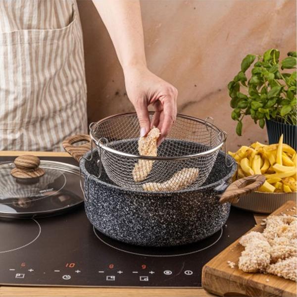 Versatile 24 cm 4L roasting pot with basket & glass lid for all hob types, ideal as deep fryer & cooking pot, frying pot, non-stick in black marble