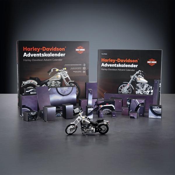 Harley-Davidson Adventskalender 2024 – FXST Softail Modellbausatz 1:18 mit V2 Soundmodul, Begleitbuch & Zubehör – Geschenk für Motorrad Fans
