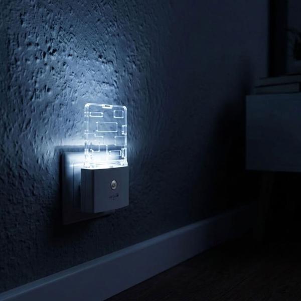 Veilleuse LED Moonlight avec capteur crépusculaire, 2,5 lumens, 0,5 W, lumière d’orientation, disque lumineux décoratif