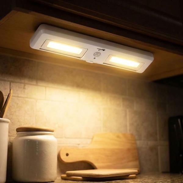 COB LED light bar with motion sensor, 180° at 4 m, adjustable light output, ABS housing, cupboard light, incl. 3x AA batteries