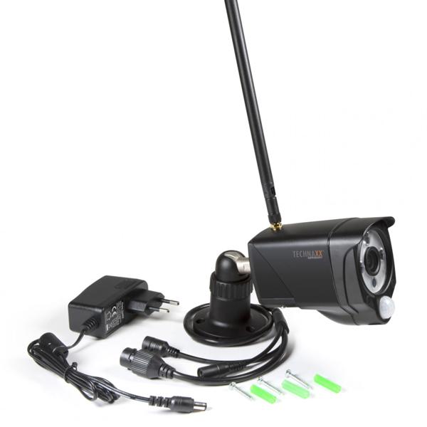 Full HD wireless surveillance camera set: 4 weatherproof IP cameras, 7“ touchscreen & app live view. Reliable surveillance for your home