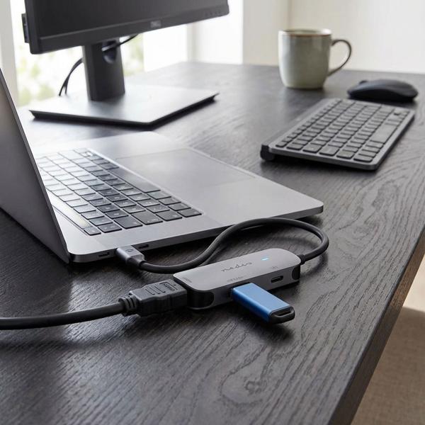 USB multiport adapter with HDMI port, USB-C